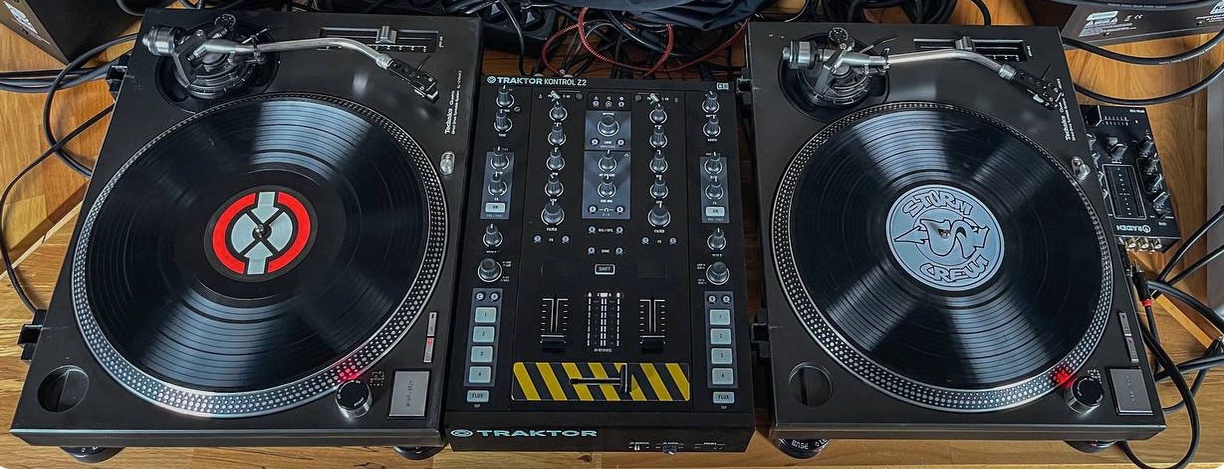 Аренда DJ студии №1 на Дизайн Заводе